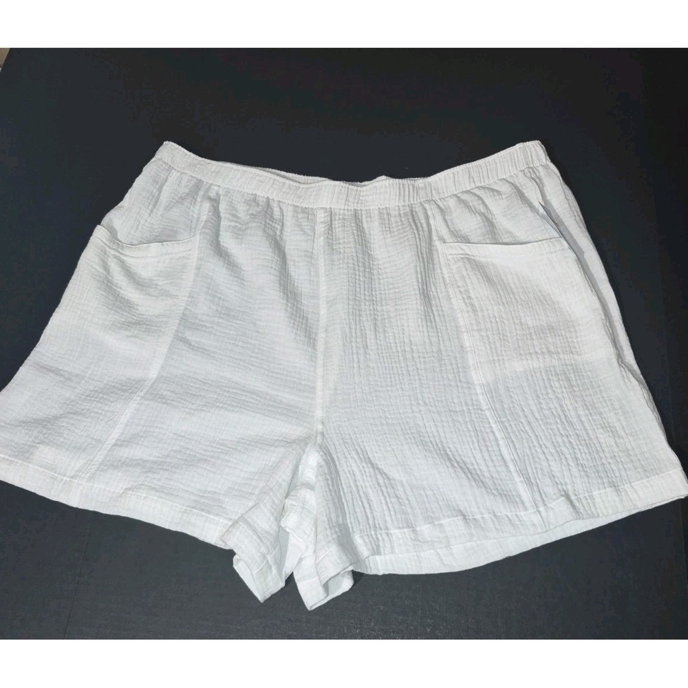 Plus Size Women's Shorts  White Size 3X Nine West NWT